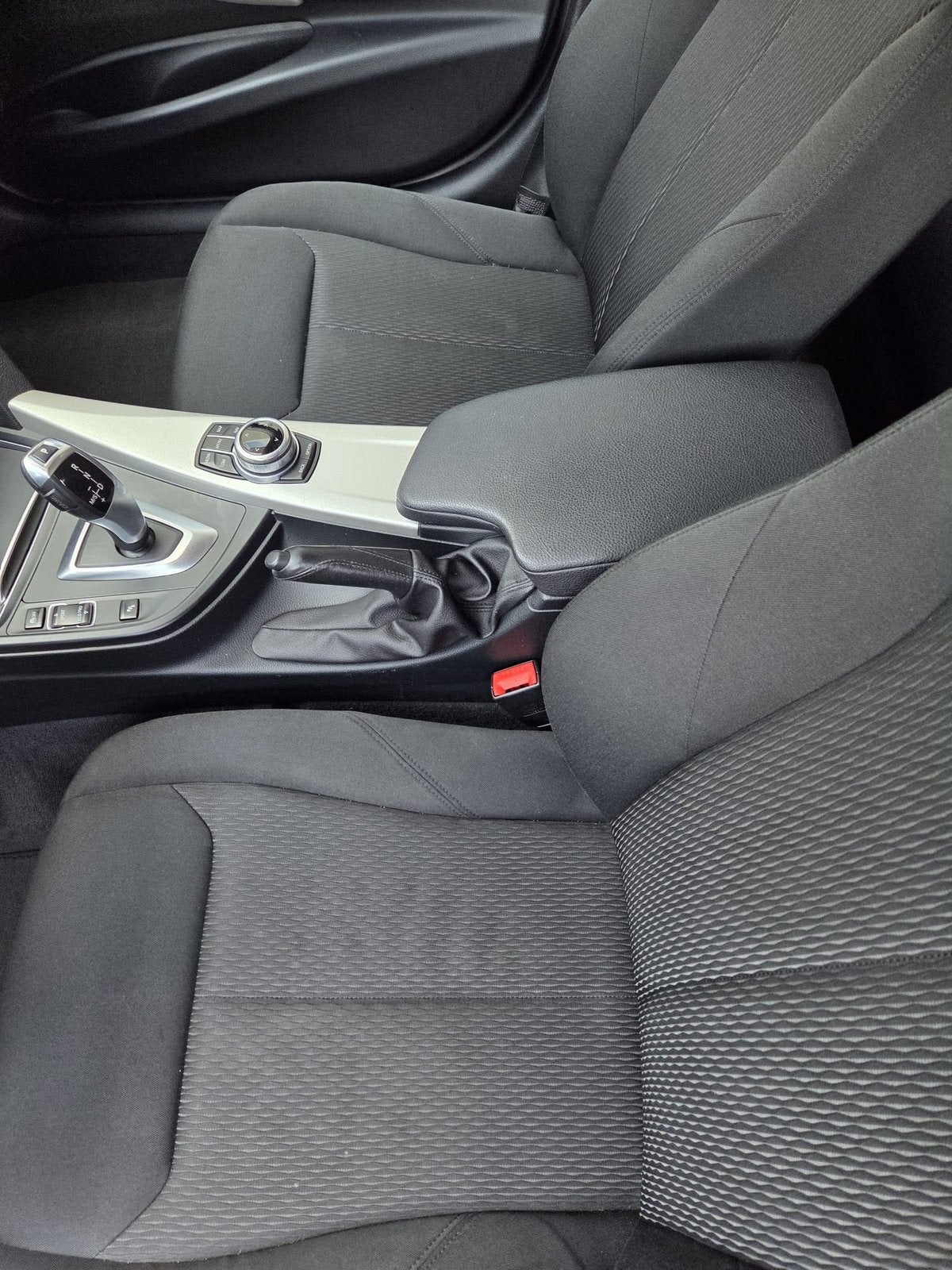 Bmw 316 touring 219, Autos, Argent ou Gris, Achat, Euro 6, Noir