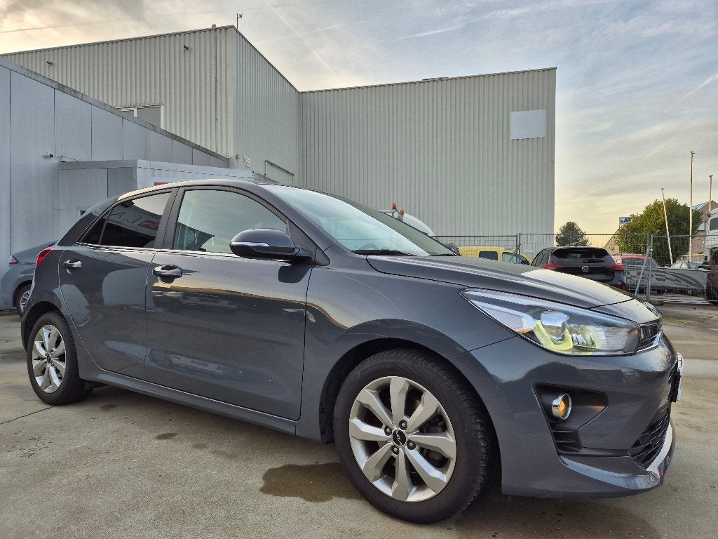 Kia Rio 1.0Ti 100cv // AUTO. 7DCT // 33.534 KM !! 2023 !!, Auto's, Kia, Automaat, Dealer onderhouden, Stof, 103 g/km