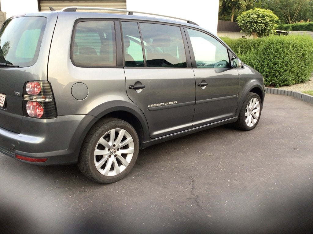 auto ,s, Argent ou Gris, Carnet d'entretien, 5 portes, Diesel
