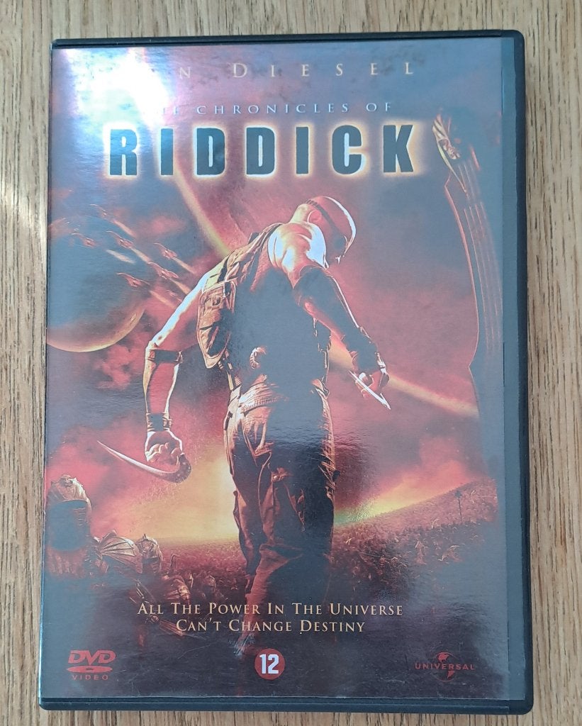 DVD - Riddick, Cd's en Dvd's, Nederlands, Actiethriller, Ophalen of Verzenden, Bonusmateriaal