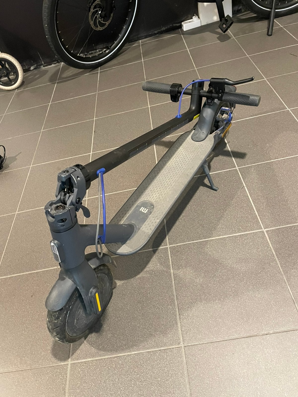 E-Step XIAOMI - Prijs OTK, Enlèvement, Utilisé, Step électrique (E-scooter)