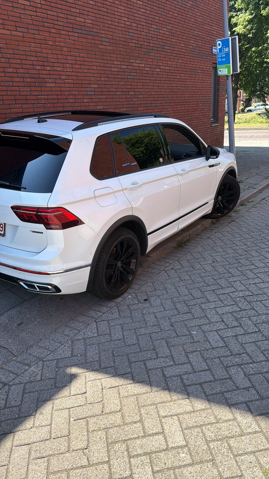 Tiguan R line 4 motion, Auto's, Automaat, Zwart, Wit, Leder