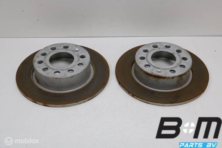 Set remschijven achterzijde VW Jetta 5C 5C0615601, Gebruikt