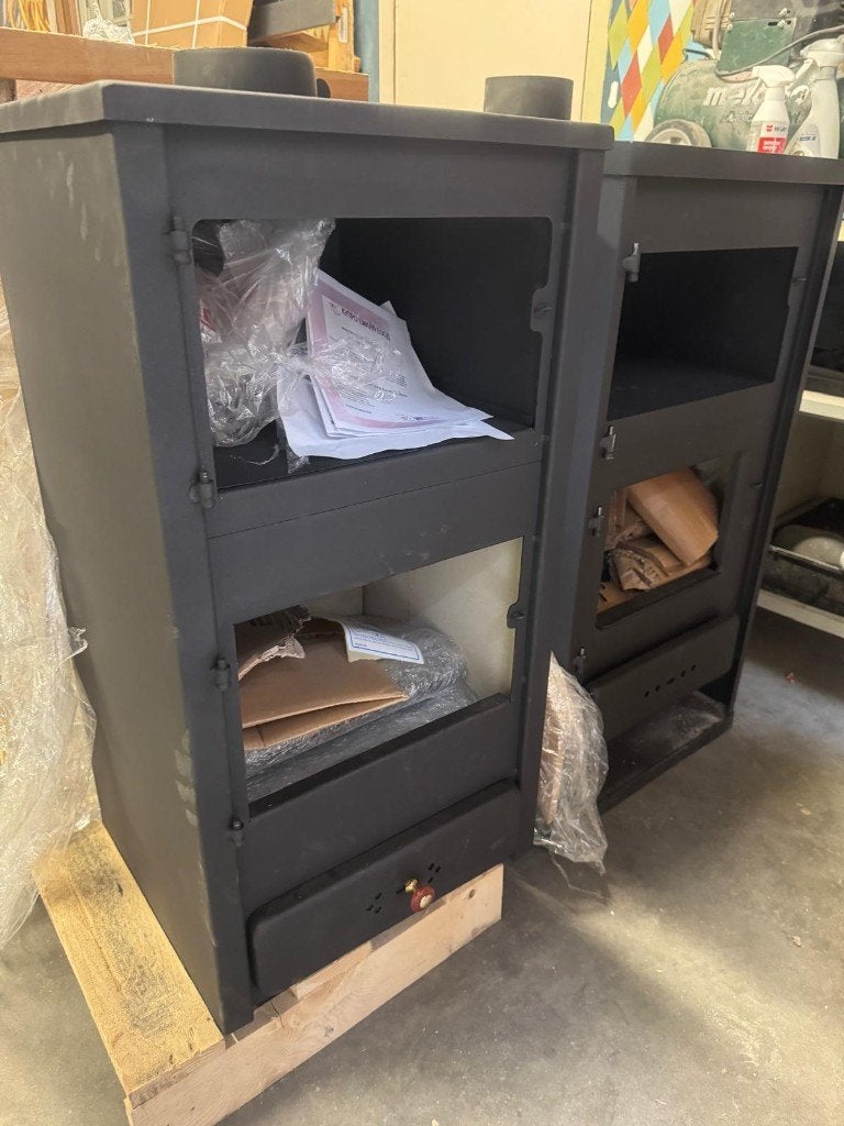 Chauffage au bois avec four pour se chauffer et cuisiner, Enlèvement, Neuf, Cheminée au bois