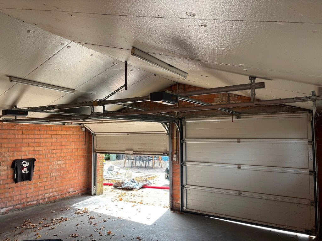 Garagepoort (automatische sectionaalpoort), Province d'Anvers