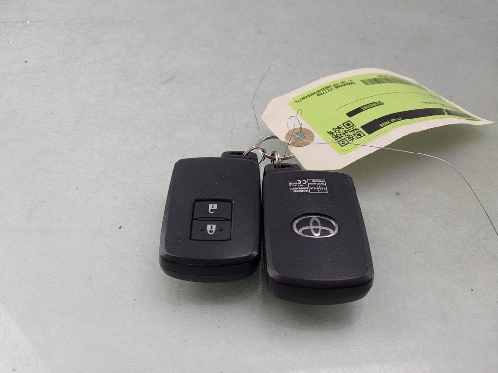 CLE Toyota Yaris III (P13) (01-2010/09-2020) (|899040D130|), Kundenbetreuung@toyota.de, Toyota, Utilisé, Toyota-Allee 2
50858  Köln, DE
