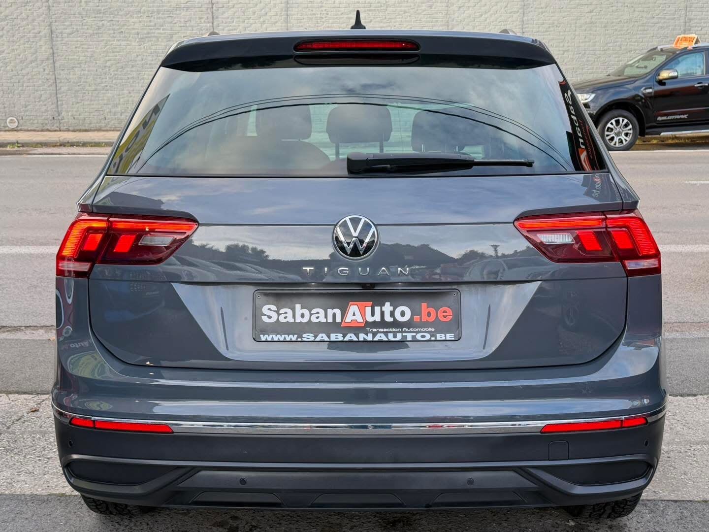 Volkswagen Tiguan 1.5 Tsi Facelift 11/2020 new modèle, Auto's, Automaat, Euro 6, Wit, Bedrijf