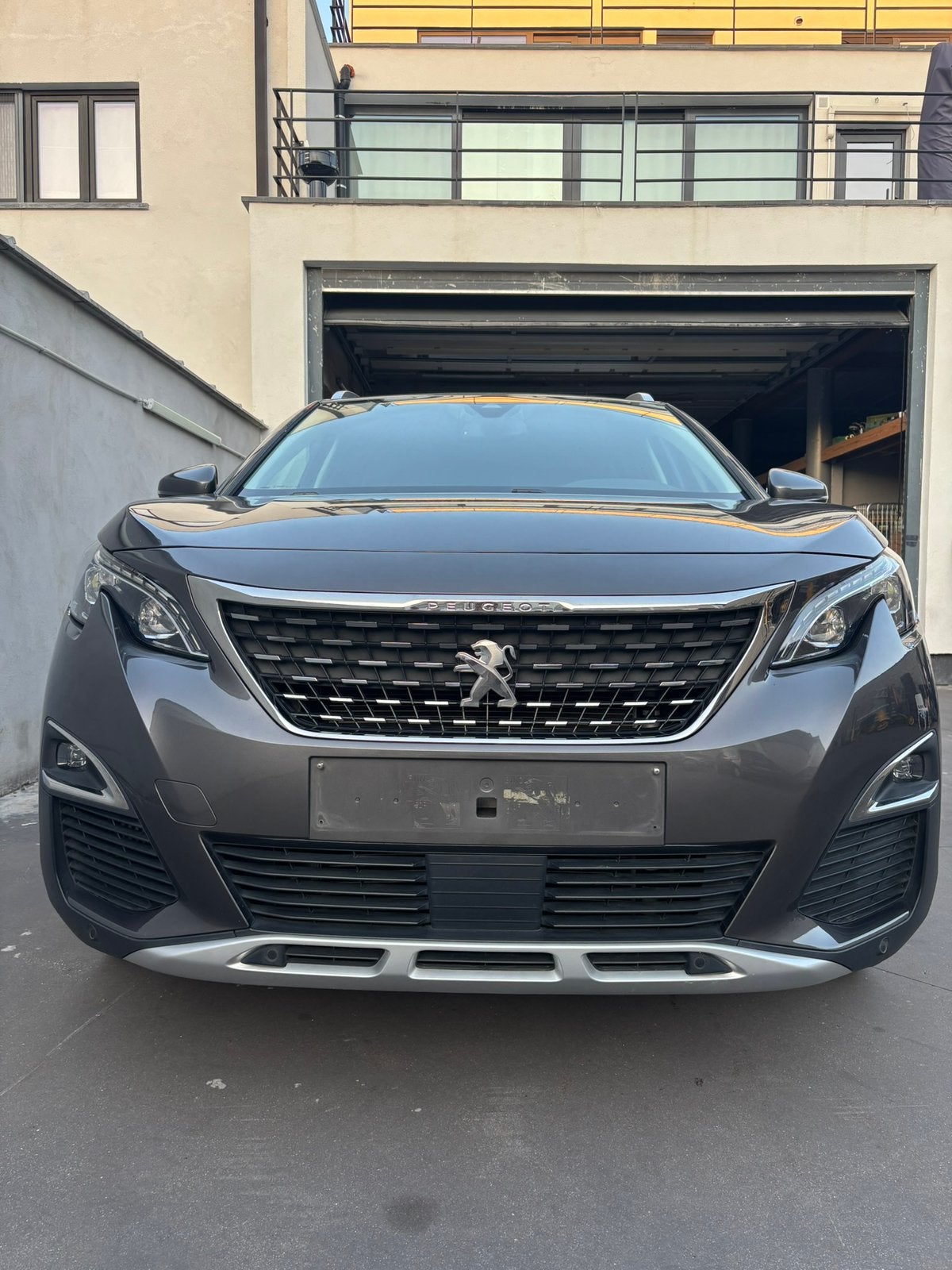 Peugeot 5008 1.2 Benzine, Automaat, Monovolume, Euro 6, Zwart