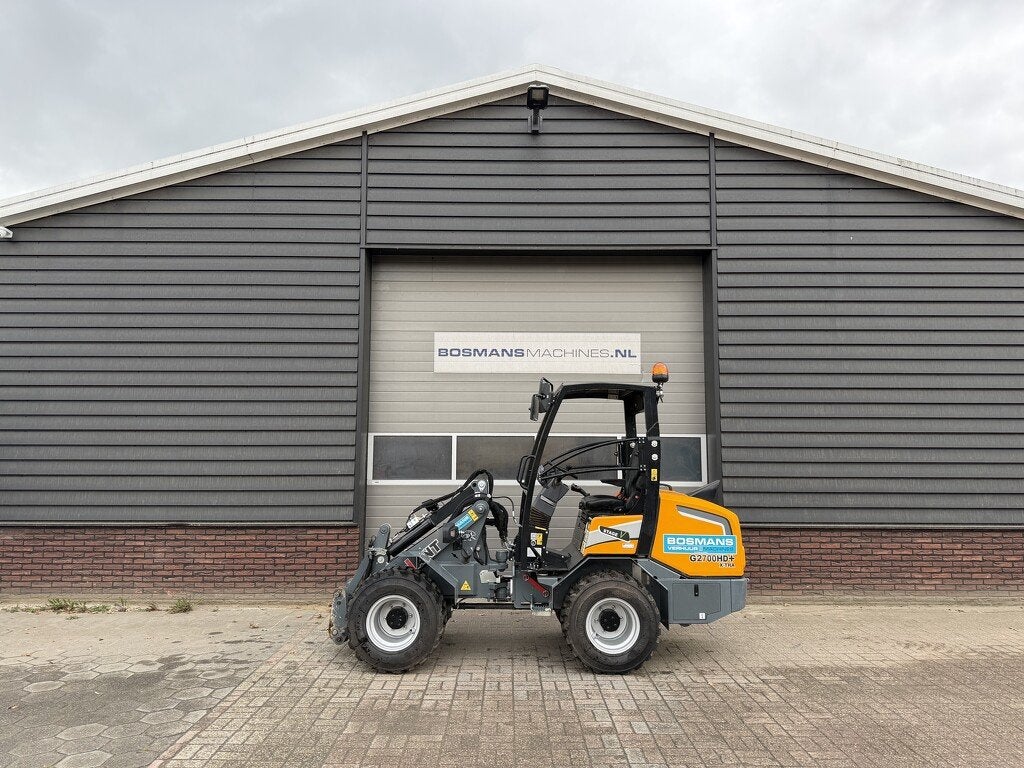 Giant G2700 X-TRA HD+ minishovel 2026 205 uur €510 LEASE, Tobroco, Info@tobroco.nl, Sprendlingenstraat 57
5061 KM  Oisterwijk, NL