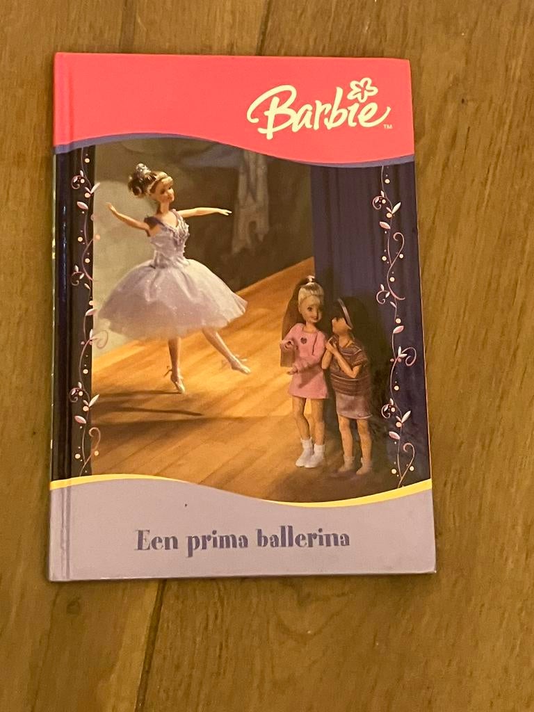 Barbie Club - Een prima ballerina, Ophalen of Verzenden, Zo goed als nieuw, Fictie algemeen