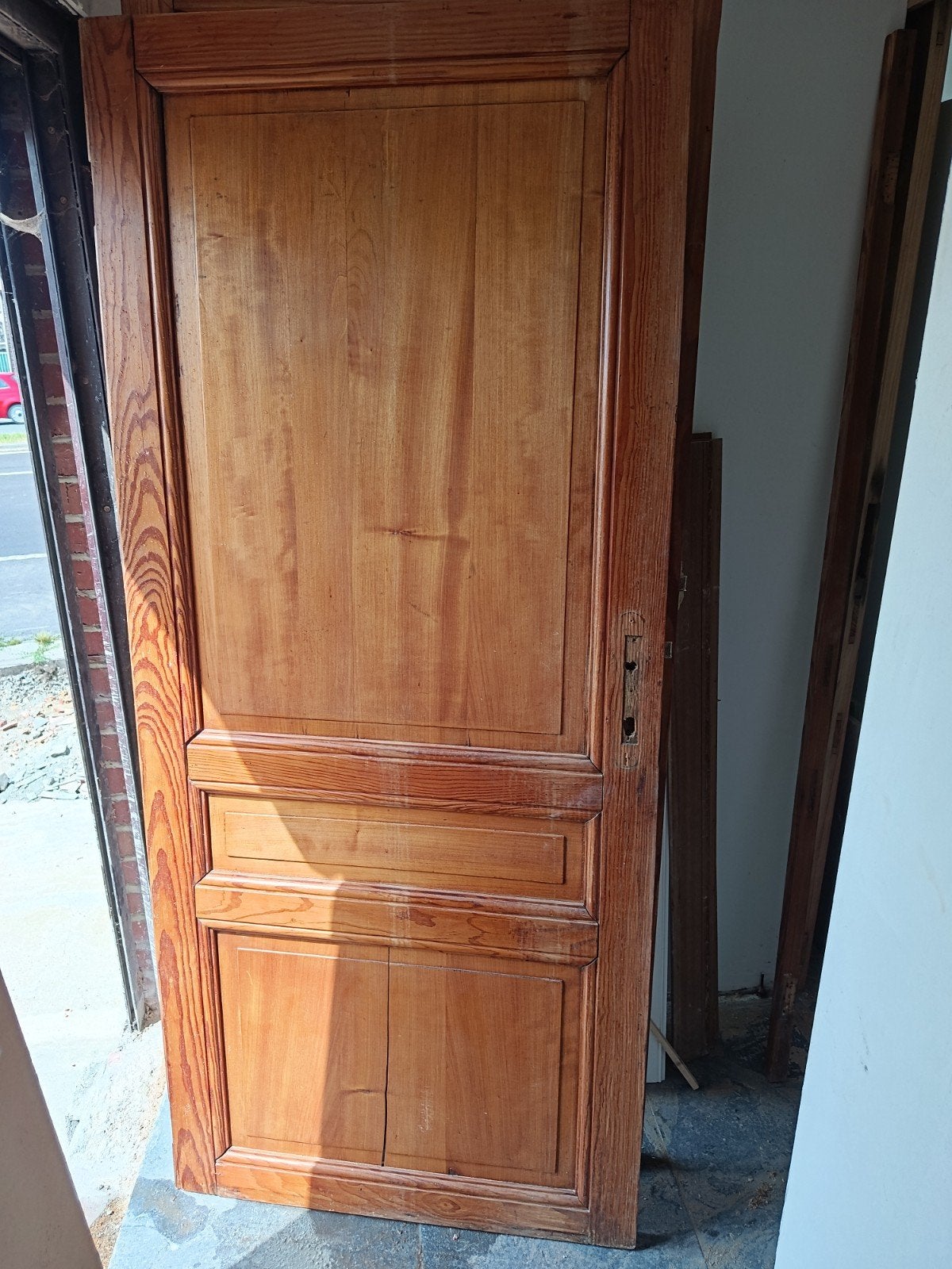 2 portes en pichepin, Enlèvement
