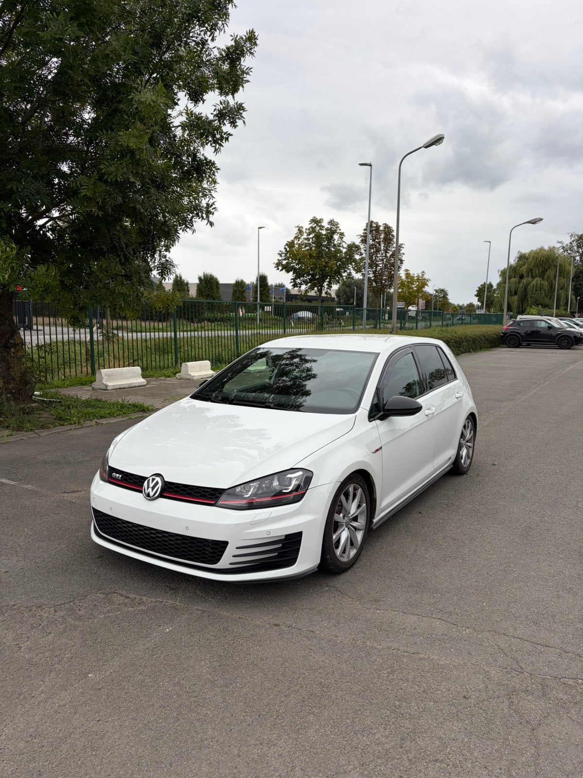 VW GOLF 7 GTI, Autos, Cuir, Achat, Automatique, Airbags