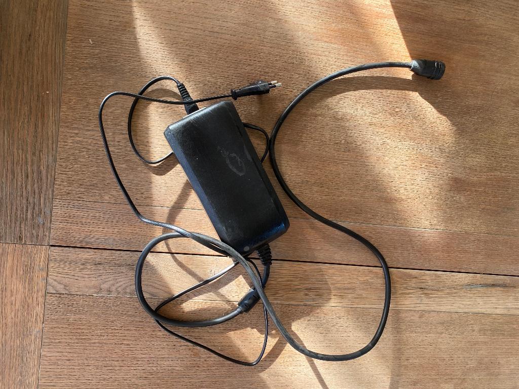 Cr246 stromer oplader, Envoi, Utilisé