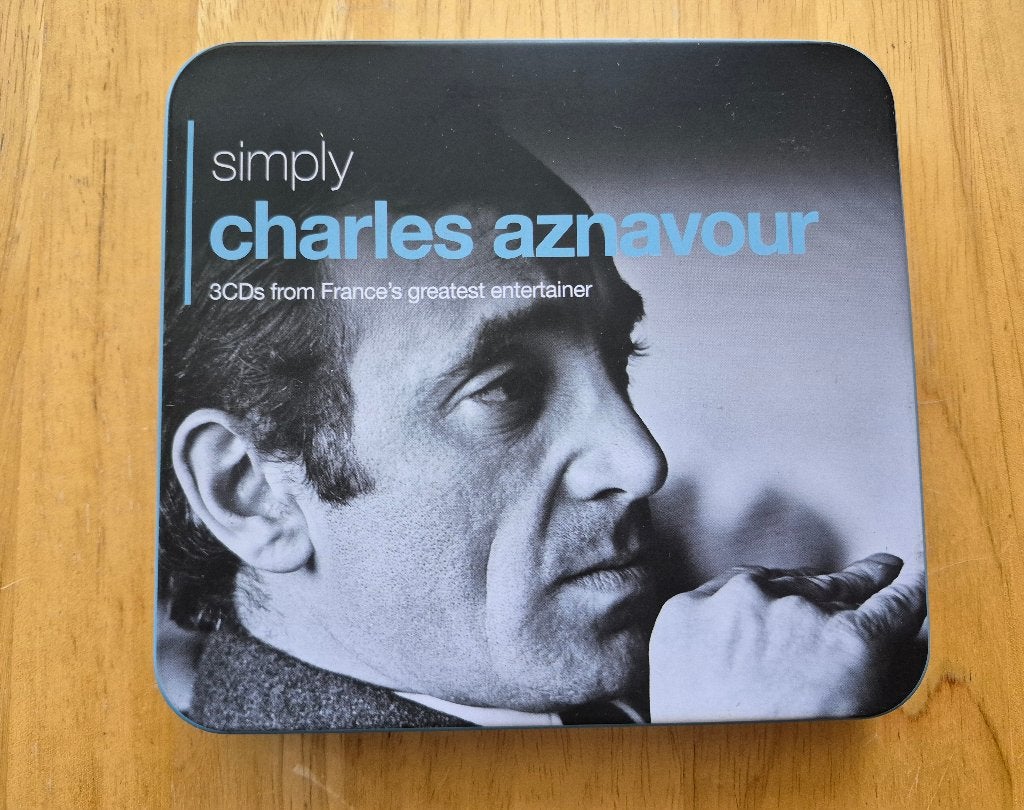 Coffret 3 CD Simply Charles Aznavour, Cd's en Dvd's, Cd's | Franstalig, Ophalen, Boxset