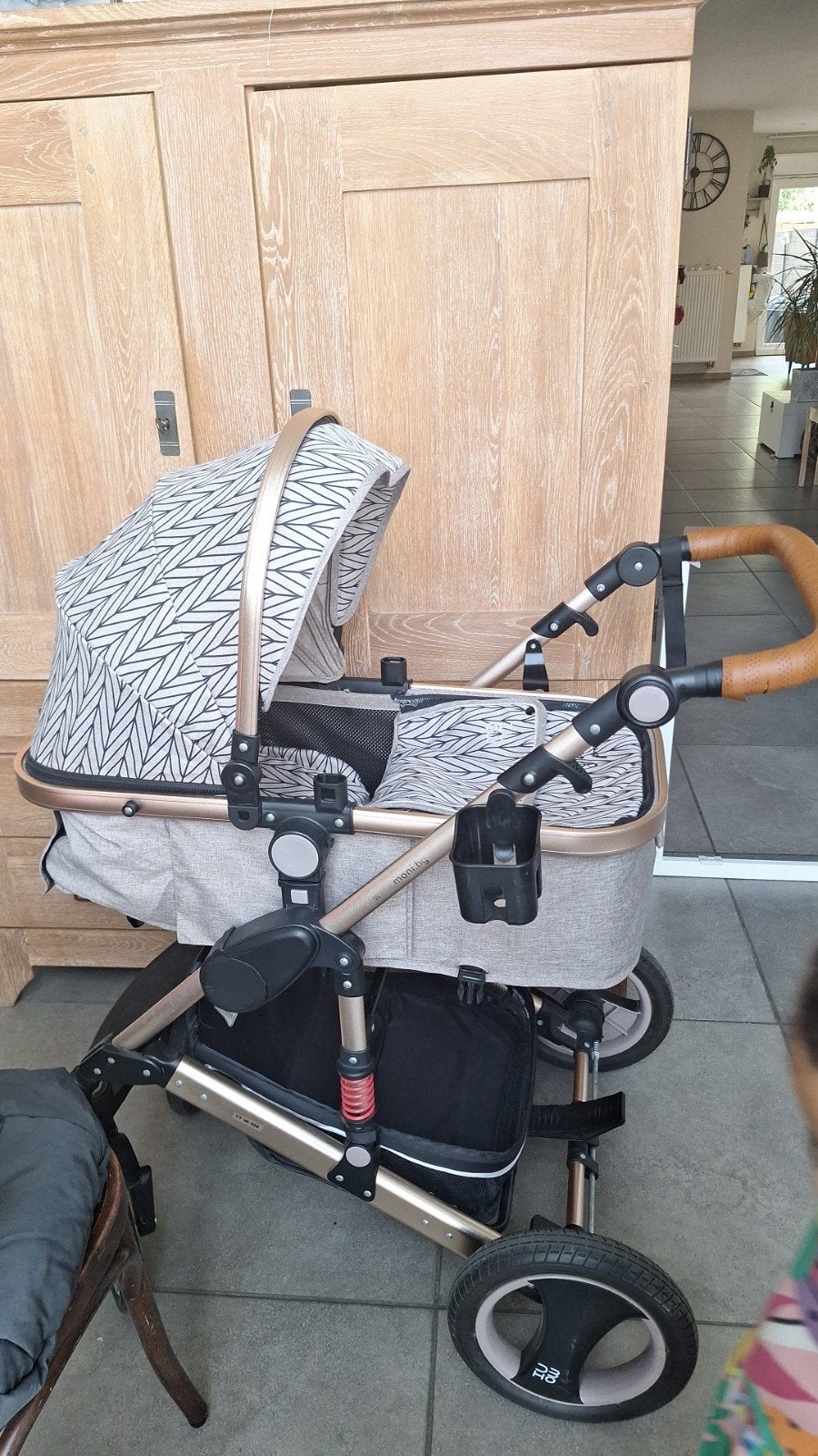 Baby koets en autostoel met familyfix, in zeer goede staat, Ophalen