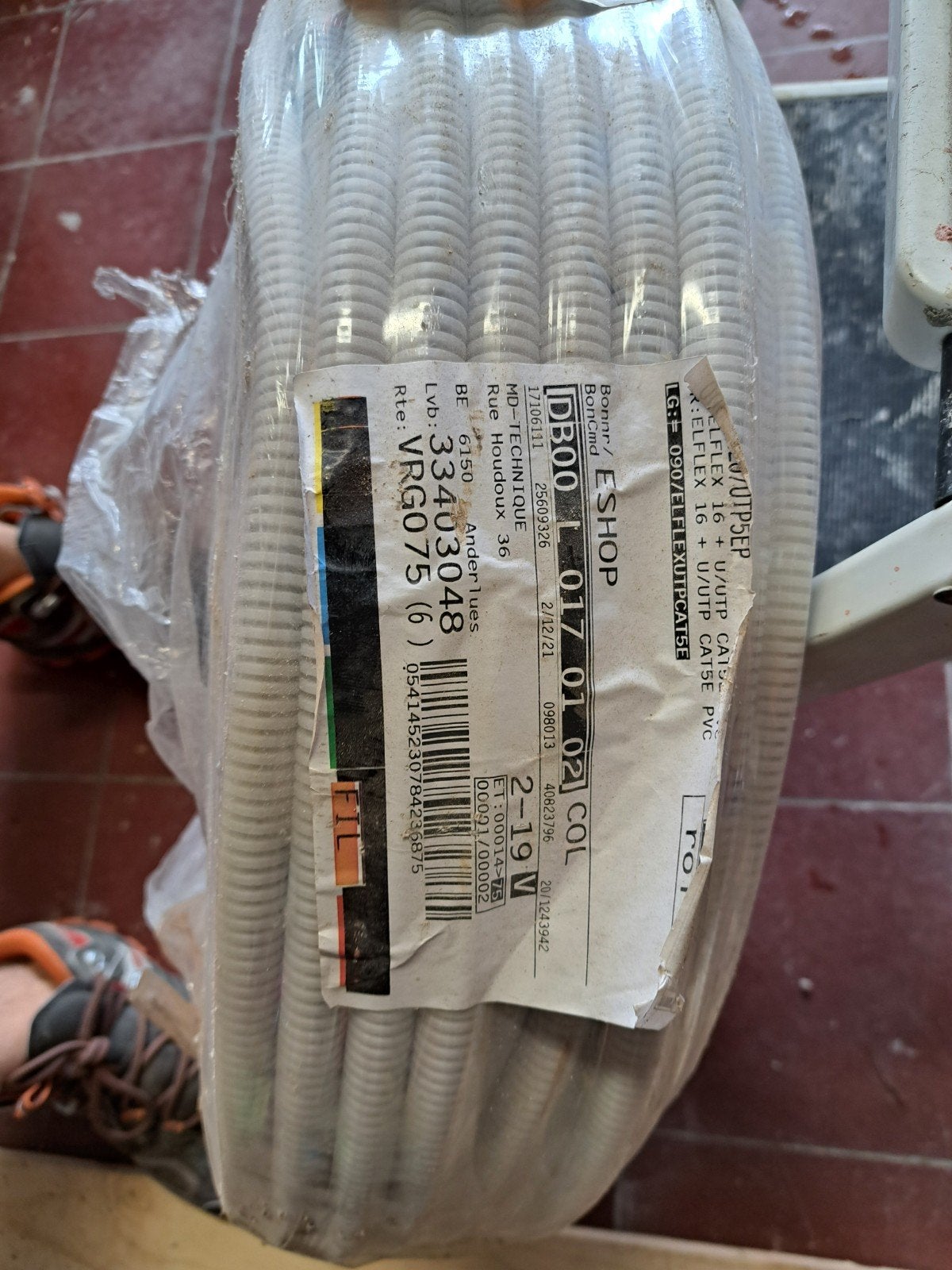 câble UTP  cat5e,  25€, Bricolage & Construction, Enlèvement