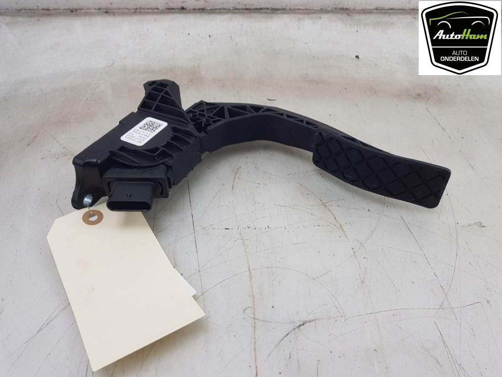 PEDALE D'ACCELERATEUR Audi A4 Avant (B9) (01-2015/10-2019), Utilisé, Audi