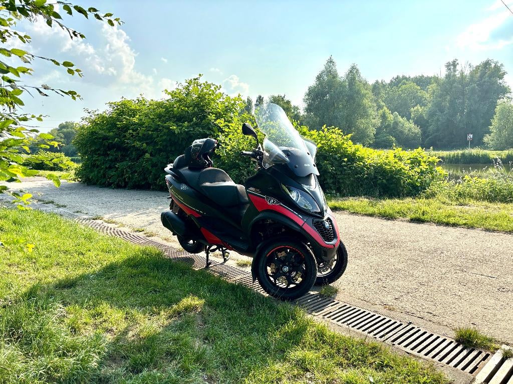 SCOOTER MP3 350 LT SPORT (B-licentie), Ophalen, Zo goed als nieuw, Benzine, Overige modellen