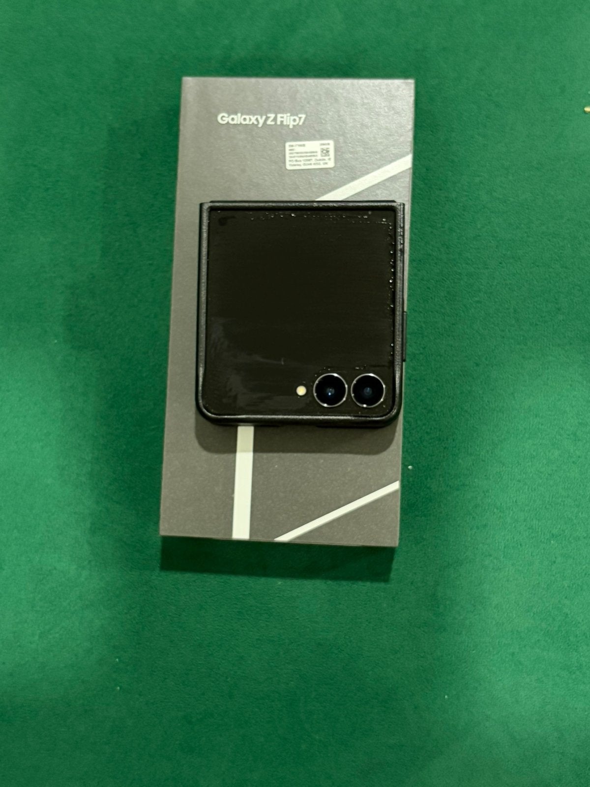 Samsung galaxy z flip 7, Telecommunicatie, Mobiele telefoons | Samsung, Ophalen, Zwart, Touchscreen, Nieuw