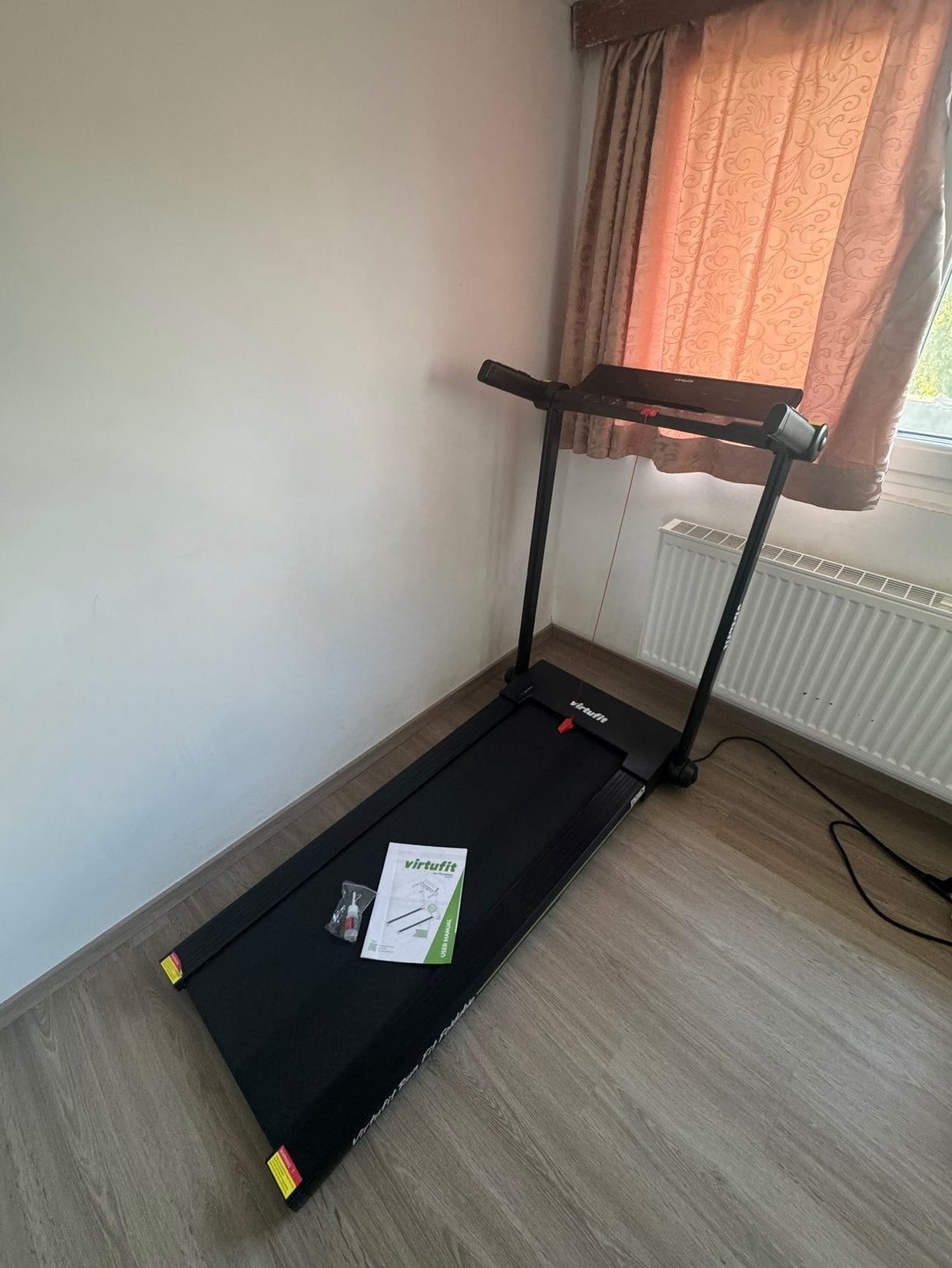Tapis de course pliable VirtuFit Run Fit, Sports & Fitness, Appareils de fitness, Enlèvement