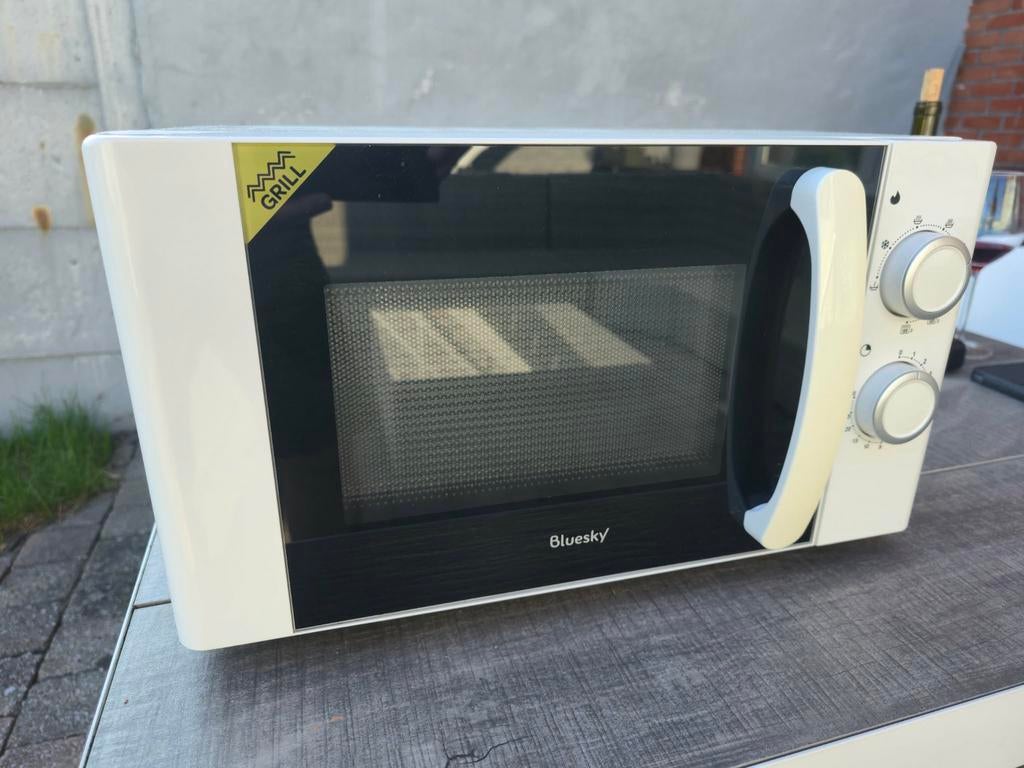 Bluesky microgolf oven met grill, Ophalen, Gebruikt, Grill, Draaiplateau
