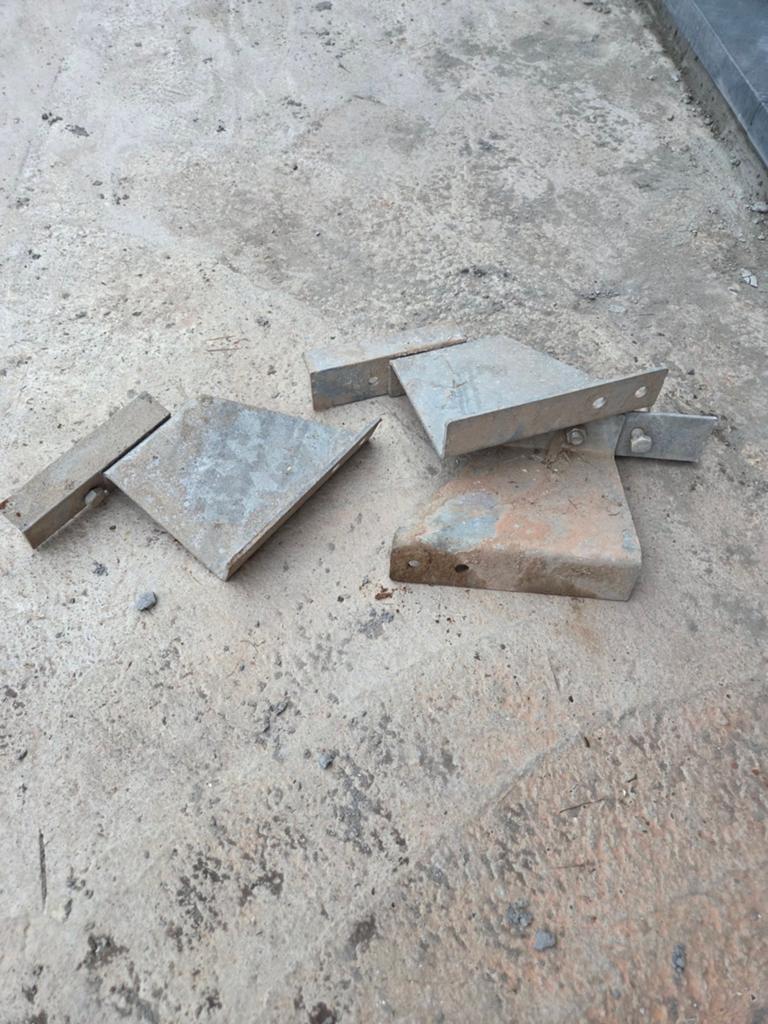 Geveldragers 3x gegalvaniseerd, Doe-het-zelf en Bouw, Ophalen