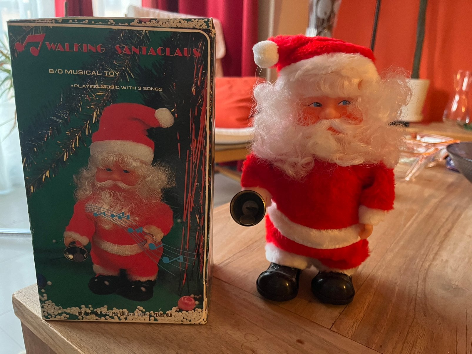 Père Noël, figurine musicale, Enlèvement ou Envoi, Neuf, Rouge