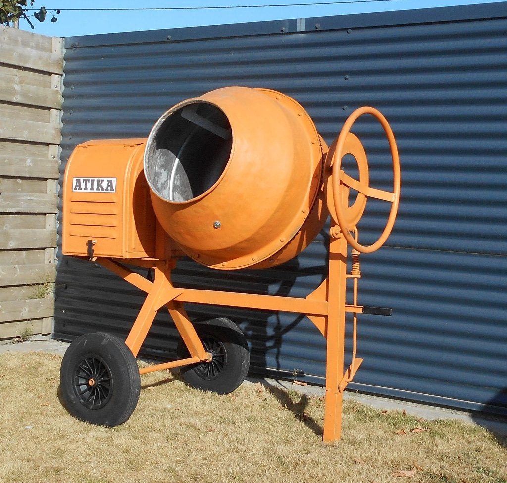Betonmolen Atika 180 liter, Doe-het-zelf en Bouw, Betonmolens, Ophalen, Zo goed als nieuw