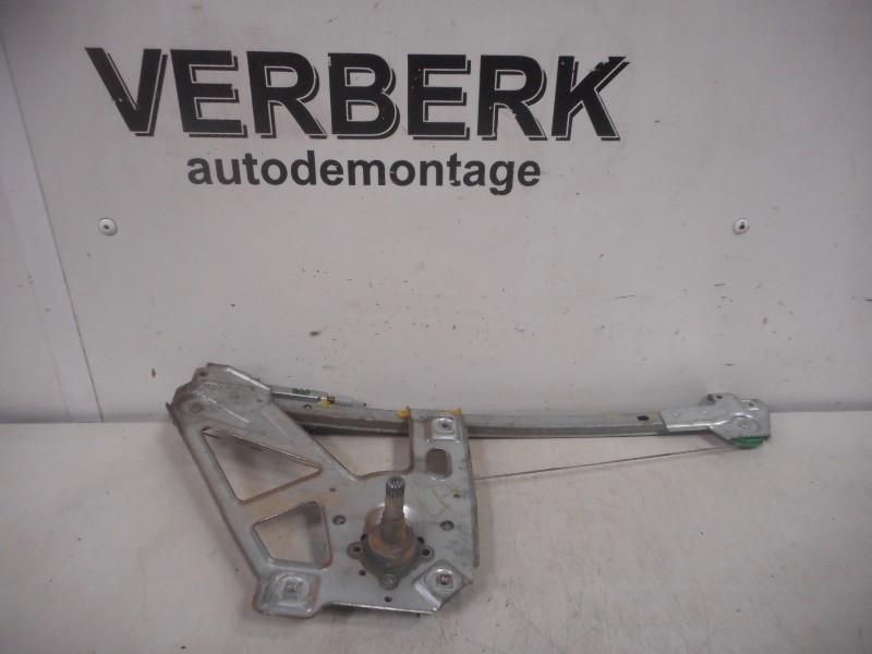 VITRE MECANISME MANUAL ARRIÈRE GAUCHE Audi (4AO839399A), Utilisé, Audi
