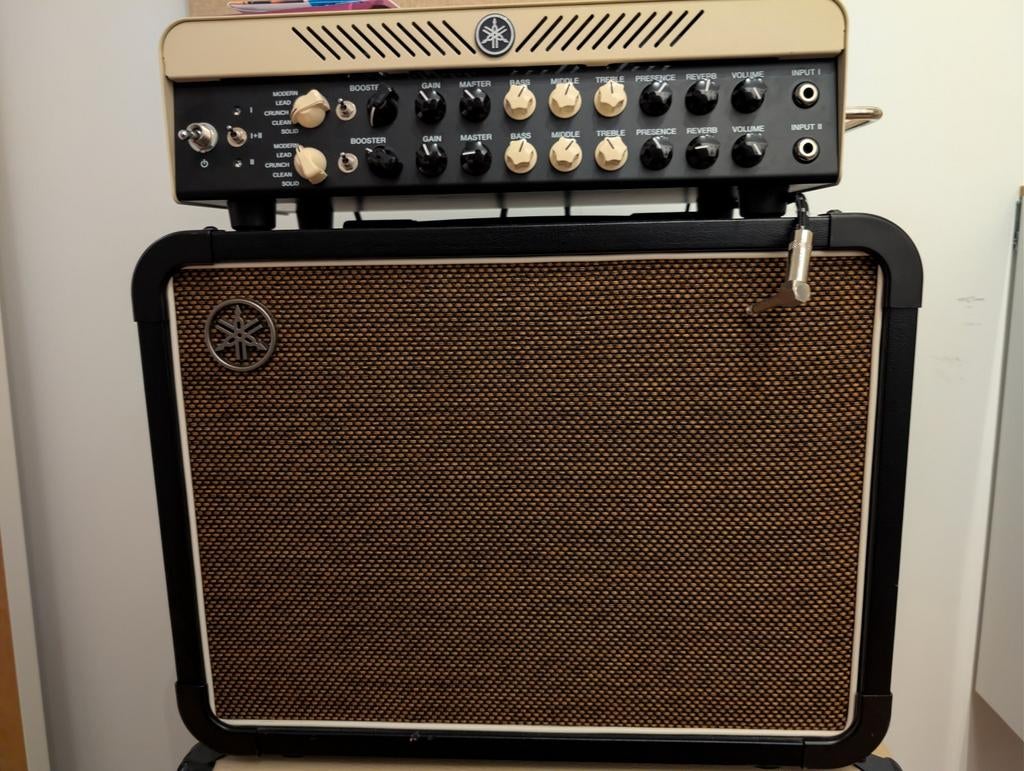 Yamaha THR 100 HD à double tête avec cabine, Envoi, Guitare