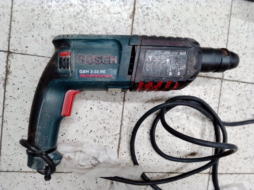 Bosch Klopboormachine GBH 2-22 Re Professional, Bricolage & Construction, Enlèvement, Utilisé, 600 watts ou plus, Perceuse