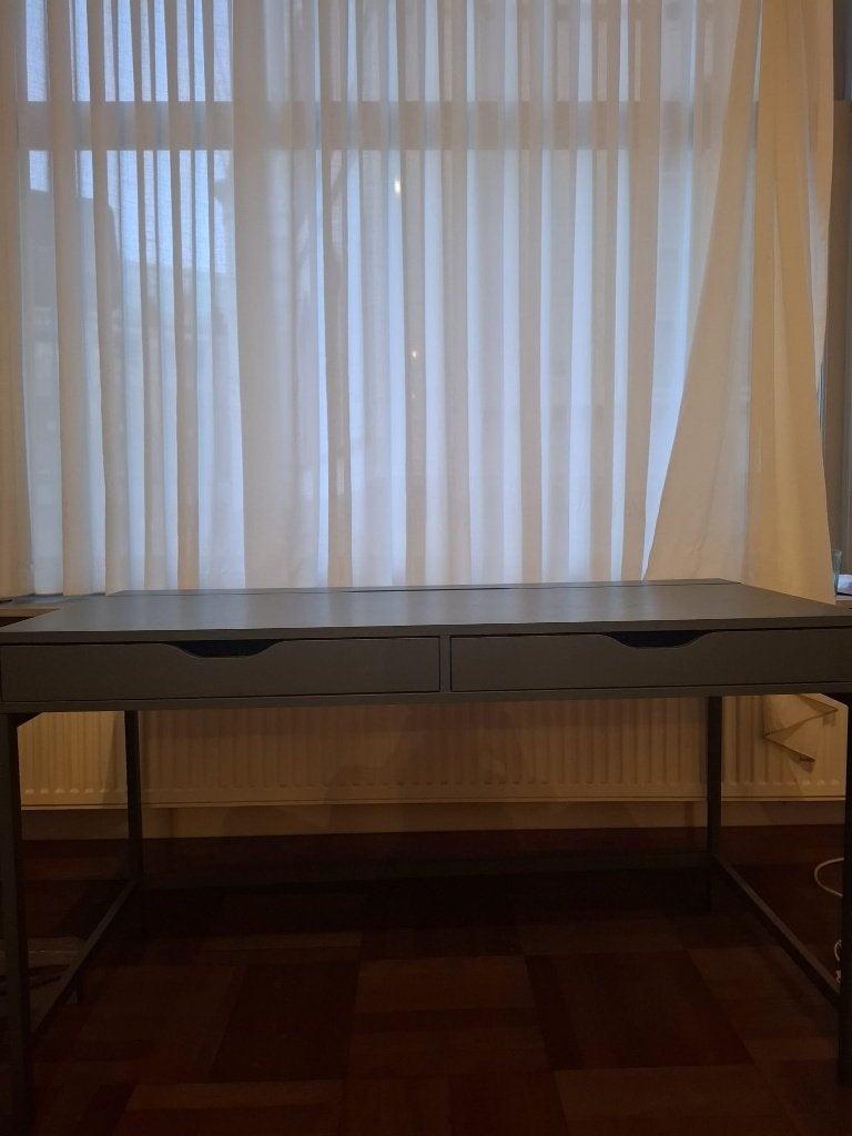 ALEX IKEA desk 132x58, Huis en Inrichting, Bureaus, Zo goed als nieuw, IKEA, Computerbureau, Ophalen