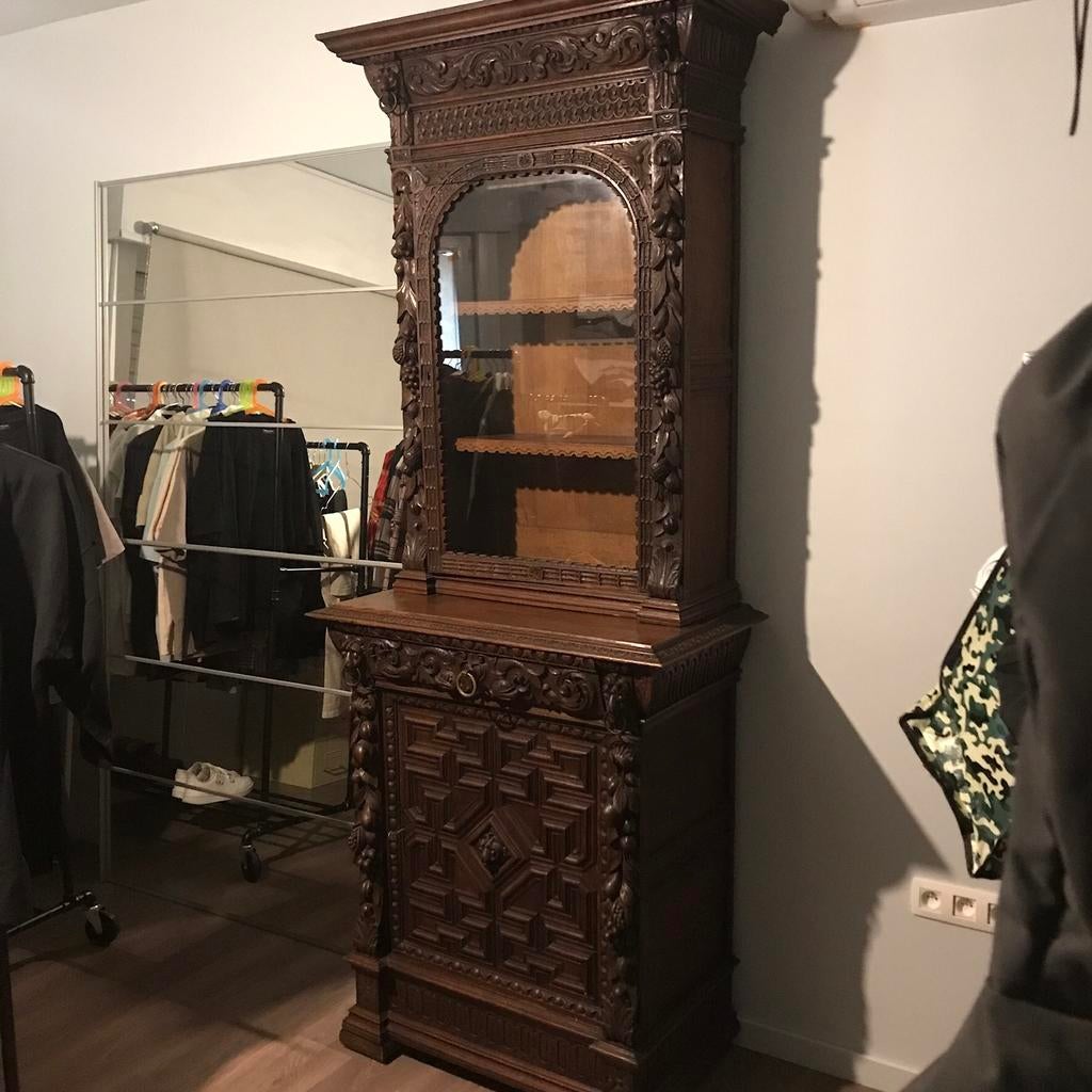 Renaissance kast, Antiek en Kunst, Ophalen of Verzenden