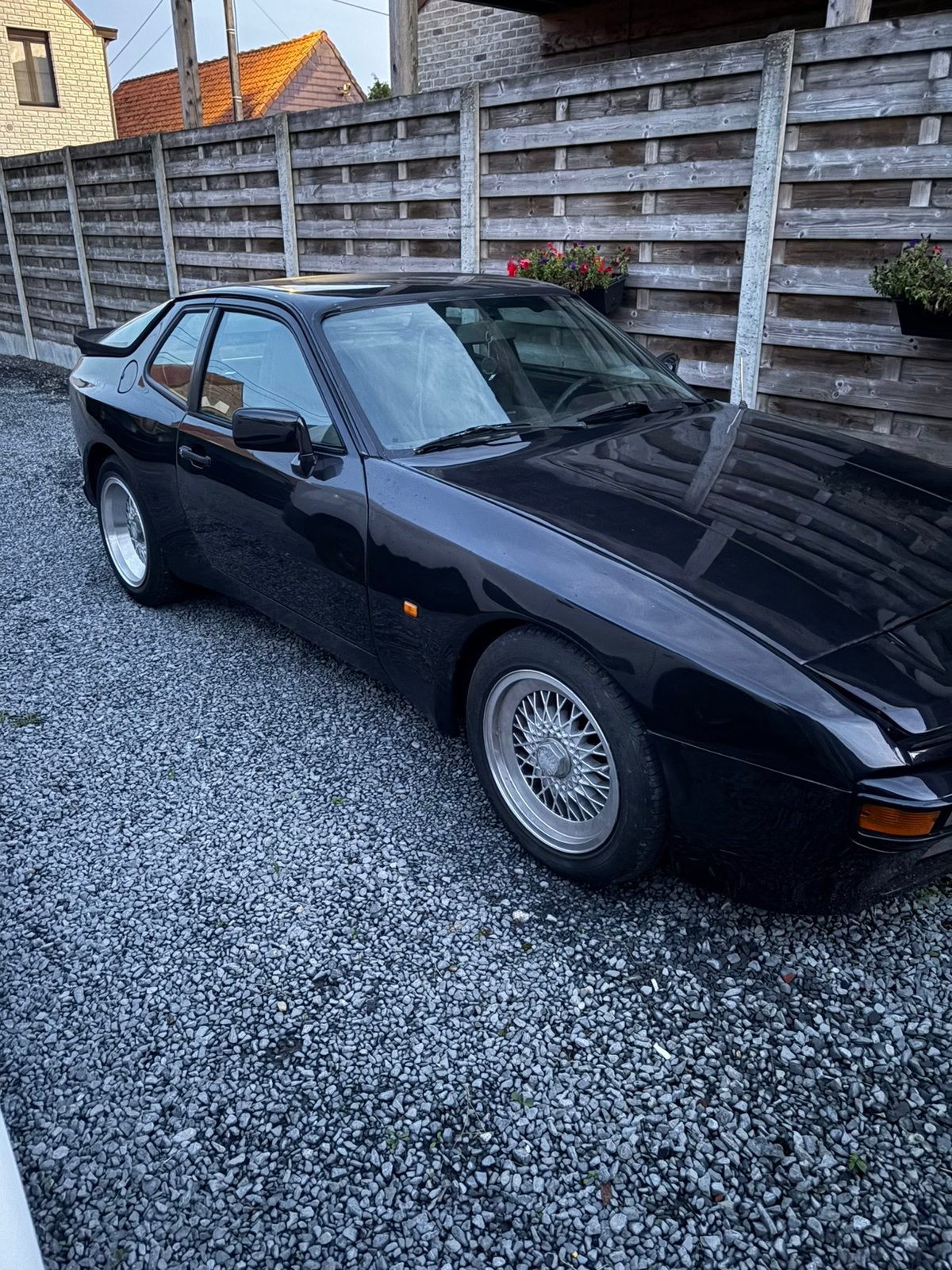 Porsche 944 met set extra banden en gekeurd voor verkoop, Auto's, 2500 cc, 4 zetels, Achterwielaandrijving, Zwart