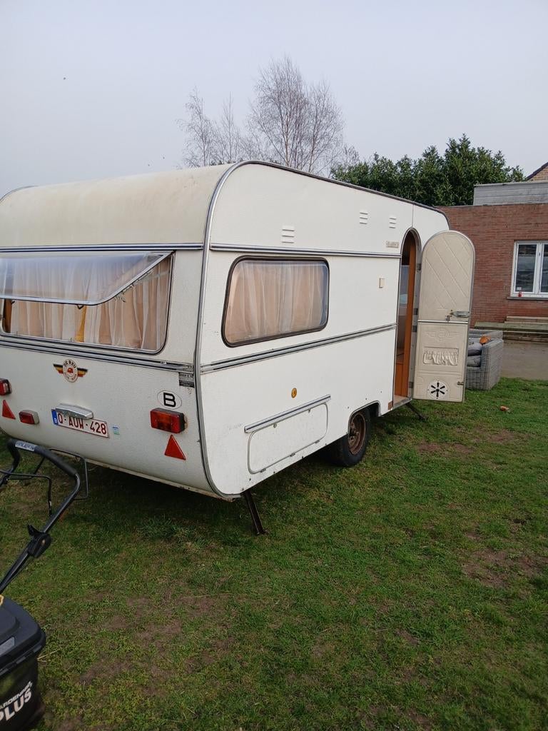 Caravan de reu, Particulier
