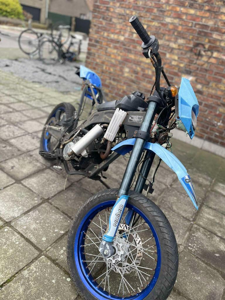 Orion 125cc, Fietsen en Brommers, Ophalen, Zo goed als nieuw