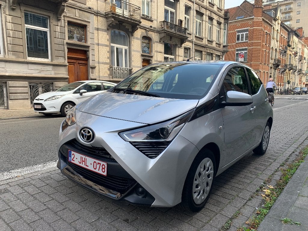 Toyota Aygo, 5MT, 2020 x speelmodel., Auto's, Toyota, Voorwielaandrijving, Handgeschakeld, 5 deurs, Particulier