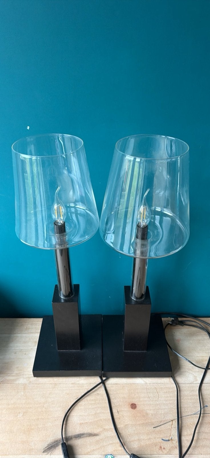 Paire de lampes Les Héritiers – 66 cm, Enlèvement, Comme neuf, Avec abat-jour