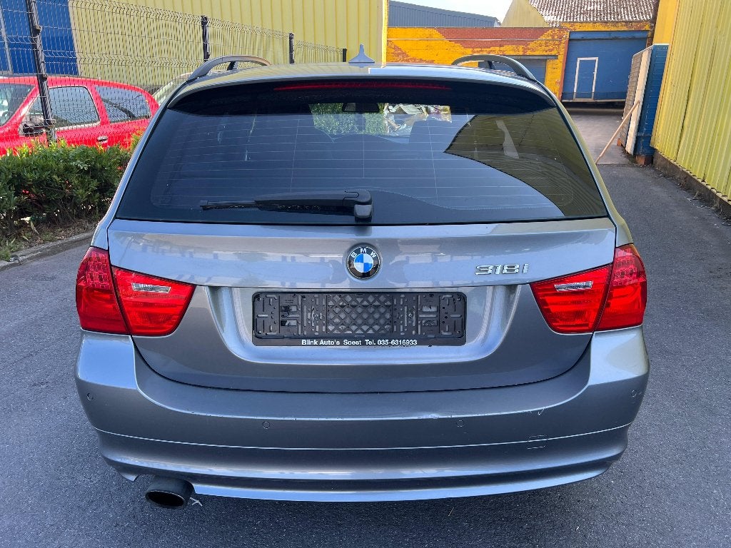 BMW 318i 2.0 Essence Boîte Automatique, Automaat, Bedrijf, 5 deurs, 3 Reeks