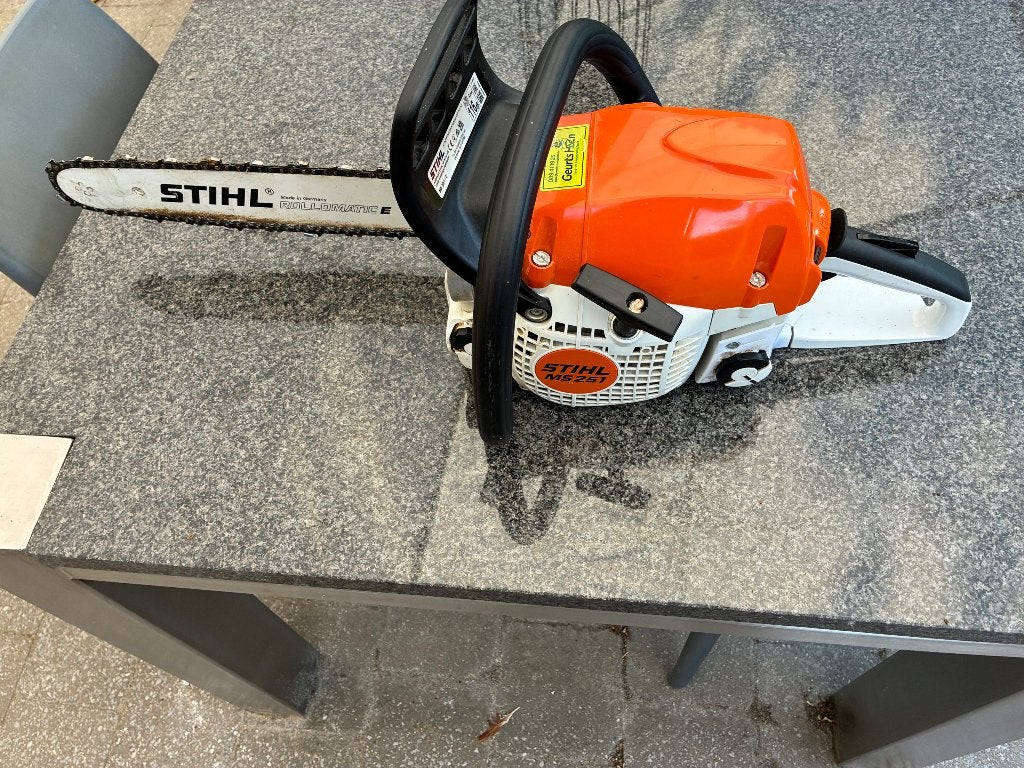 Kettingzaag Stihl ms251, Ophalen, Zo goed als nieuw, Kettingzaag, Stihl