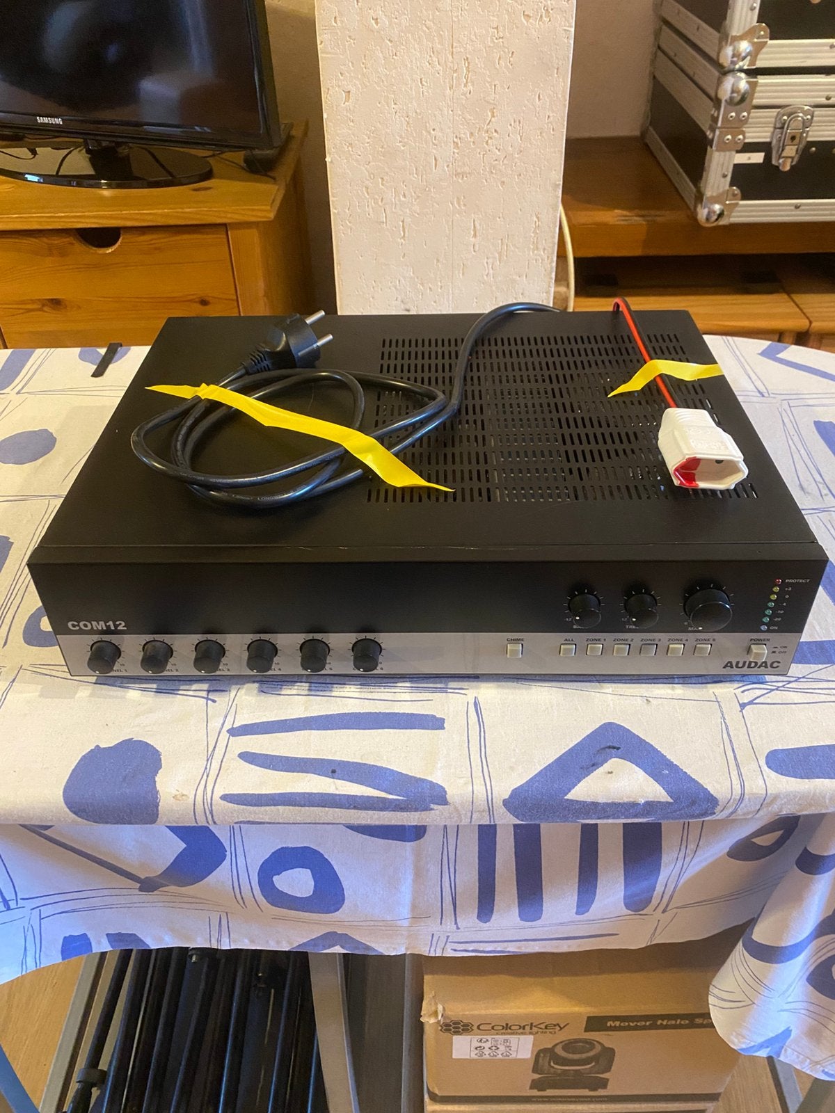 Versterker Audac Com 12  100V, Muziek en Instrumenten, Ophalen, Zo goed als nieuw