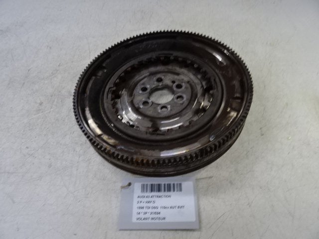 VOLANT MOTEUR Audi A3 (8V1 / 8VK) (01-2012/10-2020), Autos : Pièces & Accessoires, Utilisé, Audi