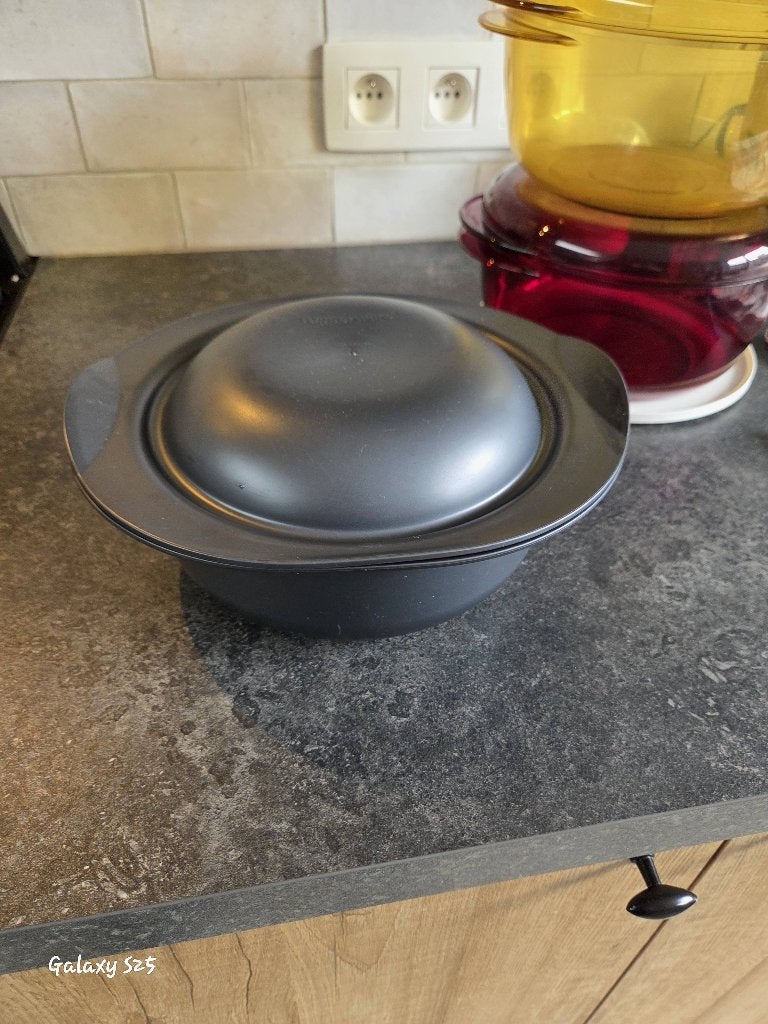 Tupperware ultra plus 2l, Enlèvement ou Envoi, Utilisé, Récipient ou Bol