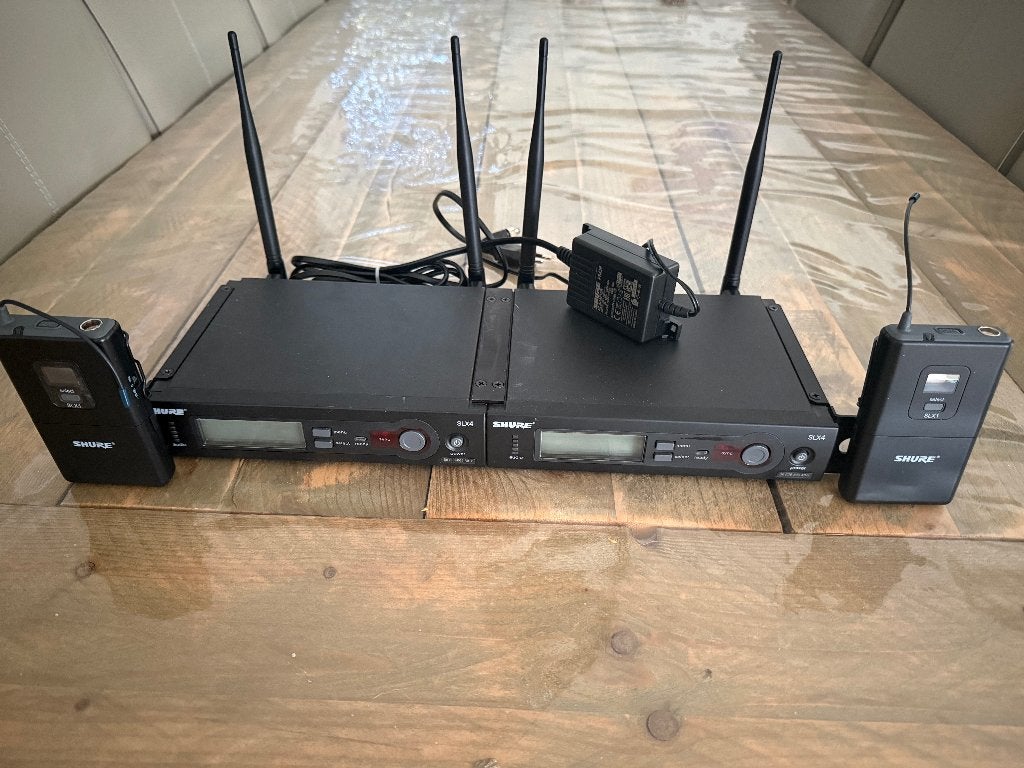 Shure SLX4 + beltpack, Muziek en Instrumenten, Microfoons, Ophalen of Verzenden
