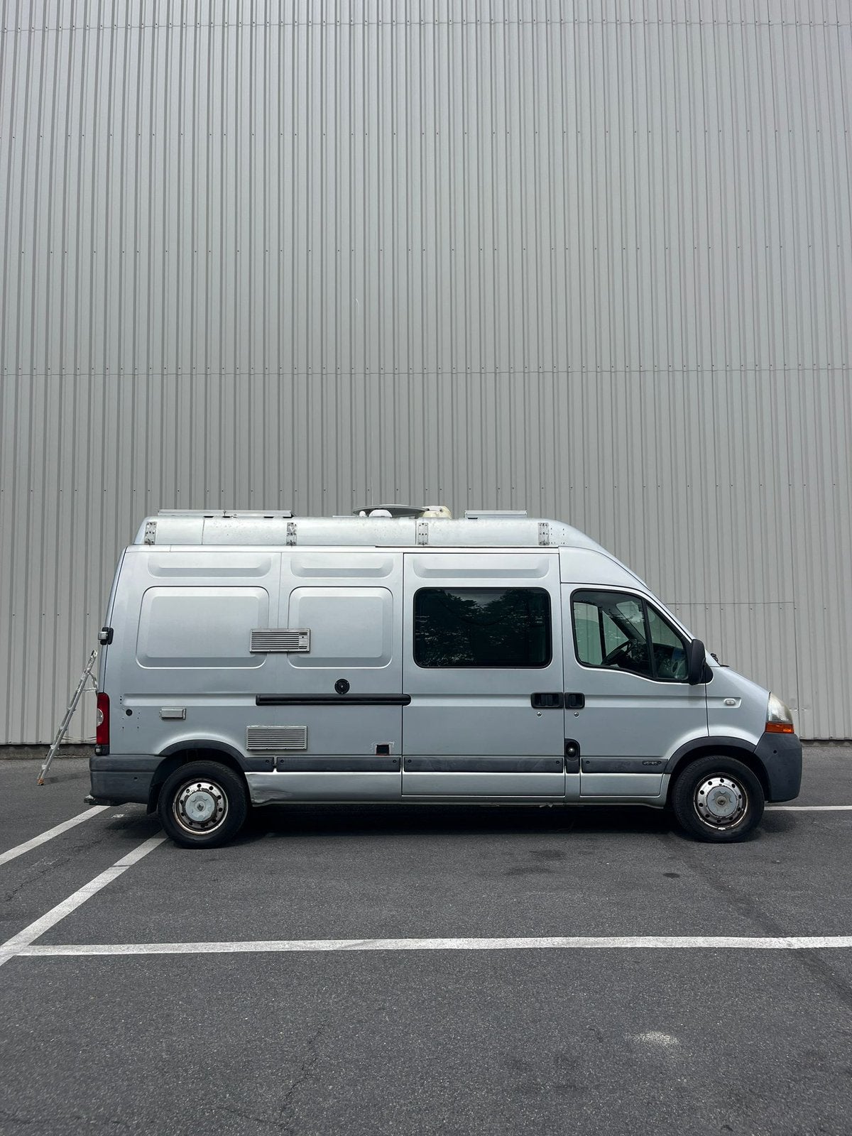 Renault master 2.5 diesel 2004, Autos, Renault, Particulier, Master, Attache-remorque, Diesel, Euro 3, Boîte manuelle, Enlèvement