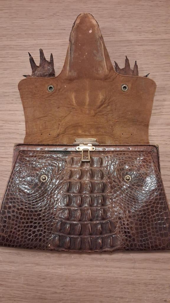 Ancien Sac crocodile AV 1950, Antiquités & Art, Antiquités | Vêtements et Textile, Enlèvement ou Envoi