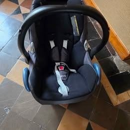 Siège voiture maxi cosy, Enfants & Bébés, Sièges auto, Ceinture de sécurité, Enlèvement, Utilisé, 0 à 10 kg
