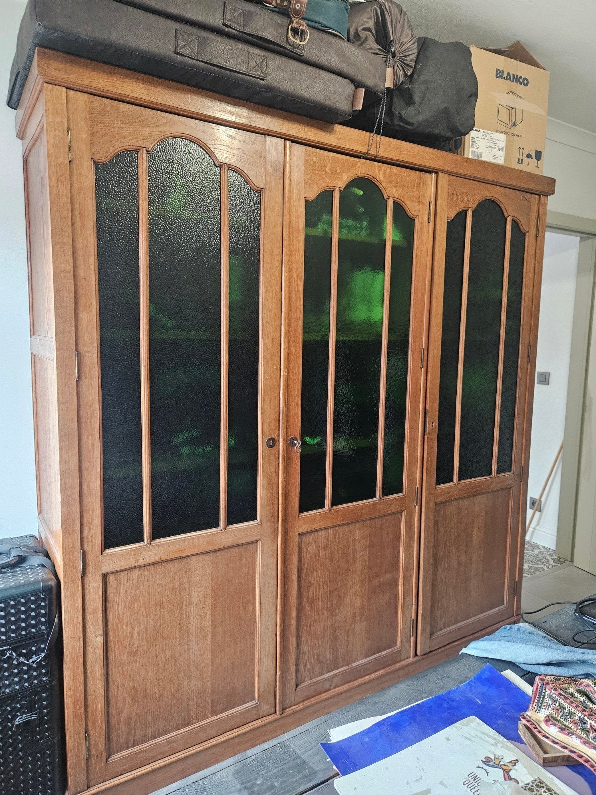 vintage kast met groene glas, Antiek en Kunst, Ophalen