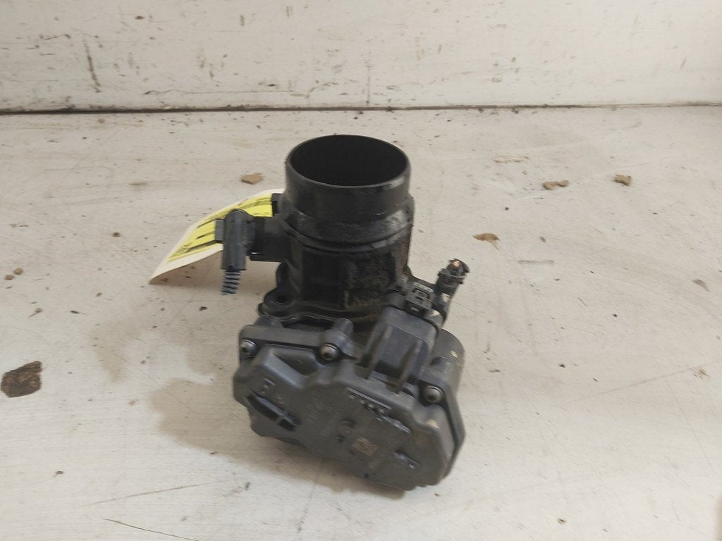 GASKLEPHUIS BMW 3 serie (F30) (01-2011/10-2018), Gebruikt, BMW, Continental AG, Continental-Plaza 1
30175  Hannover, DE