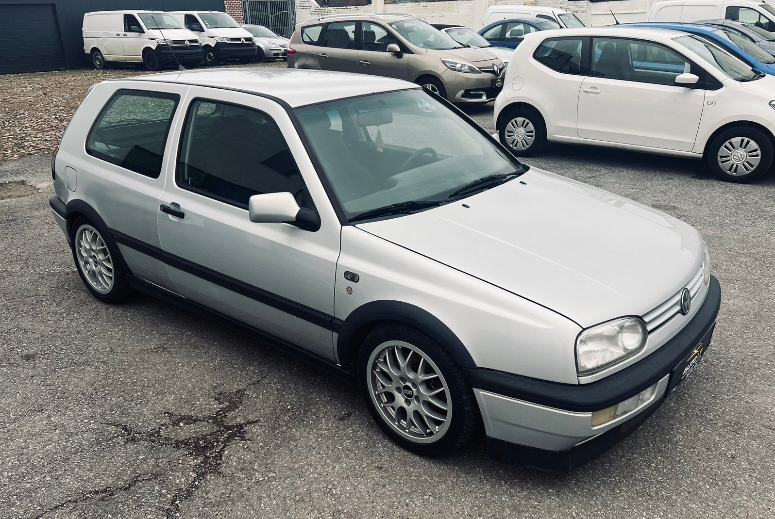 VW GOLF 3 GTI 2.0 16V 1ier PROPRIÉTAIRE, Ordinateur de bord, Argent ou Gris, Achat, 110 kW